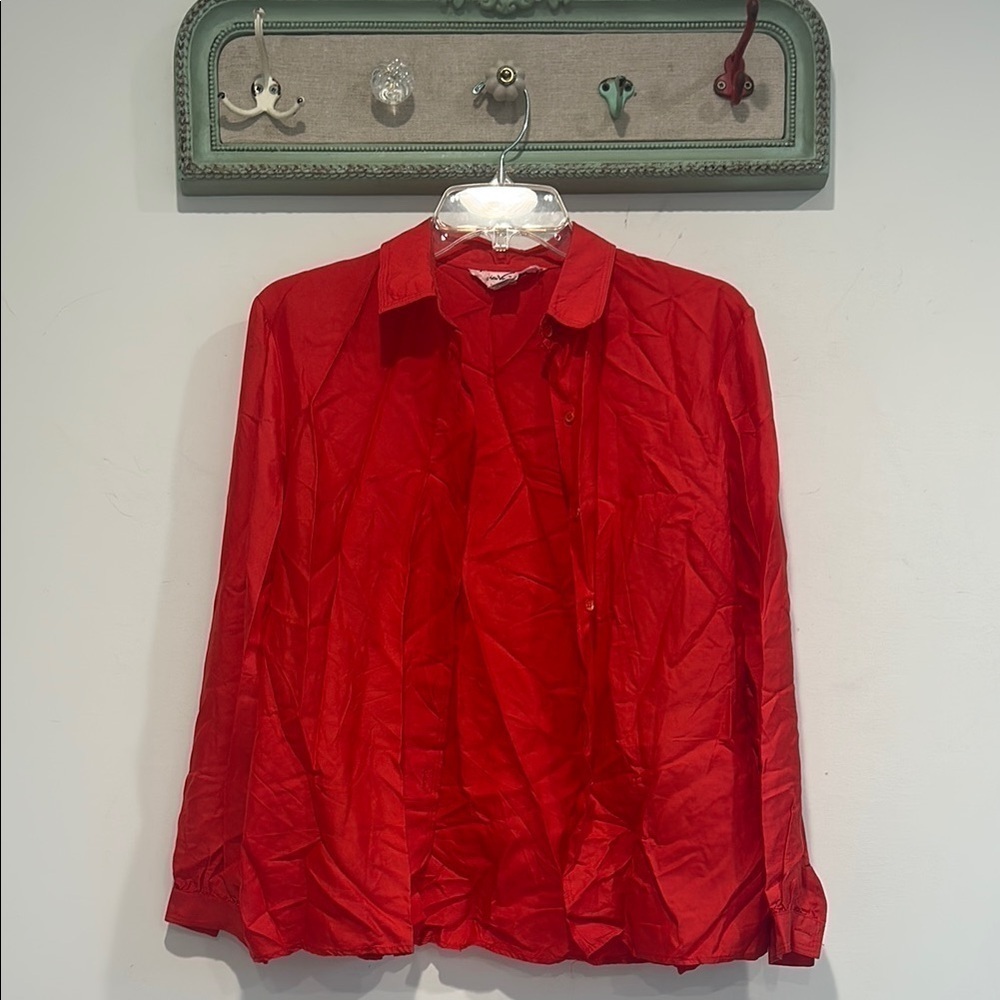 Vintage Gloria Vanderbilt silk red long sleeve button down shirt size 12